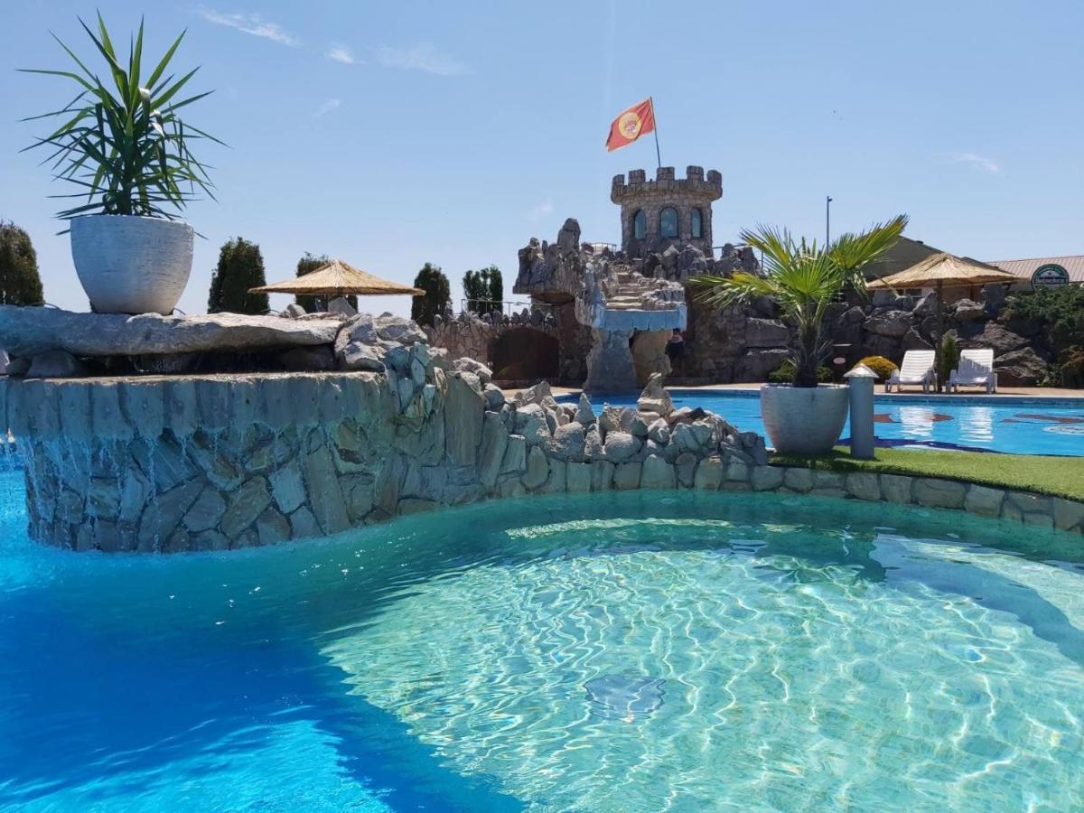Motel Pizzeria Actros Nova Topola Buitenkant foto