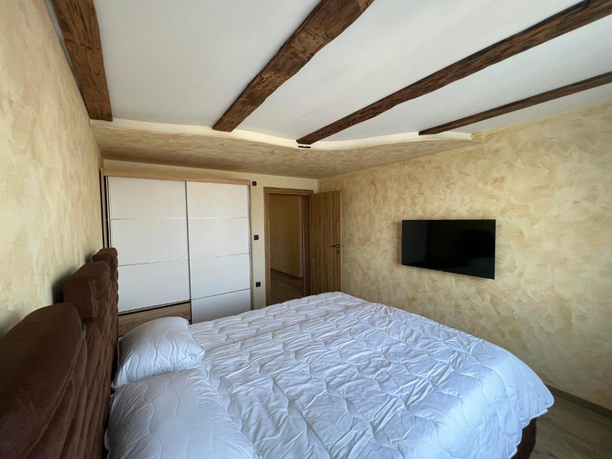 Motel Pizzeria Actros Nova Topola Buitenkant foto