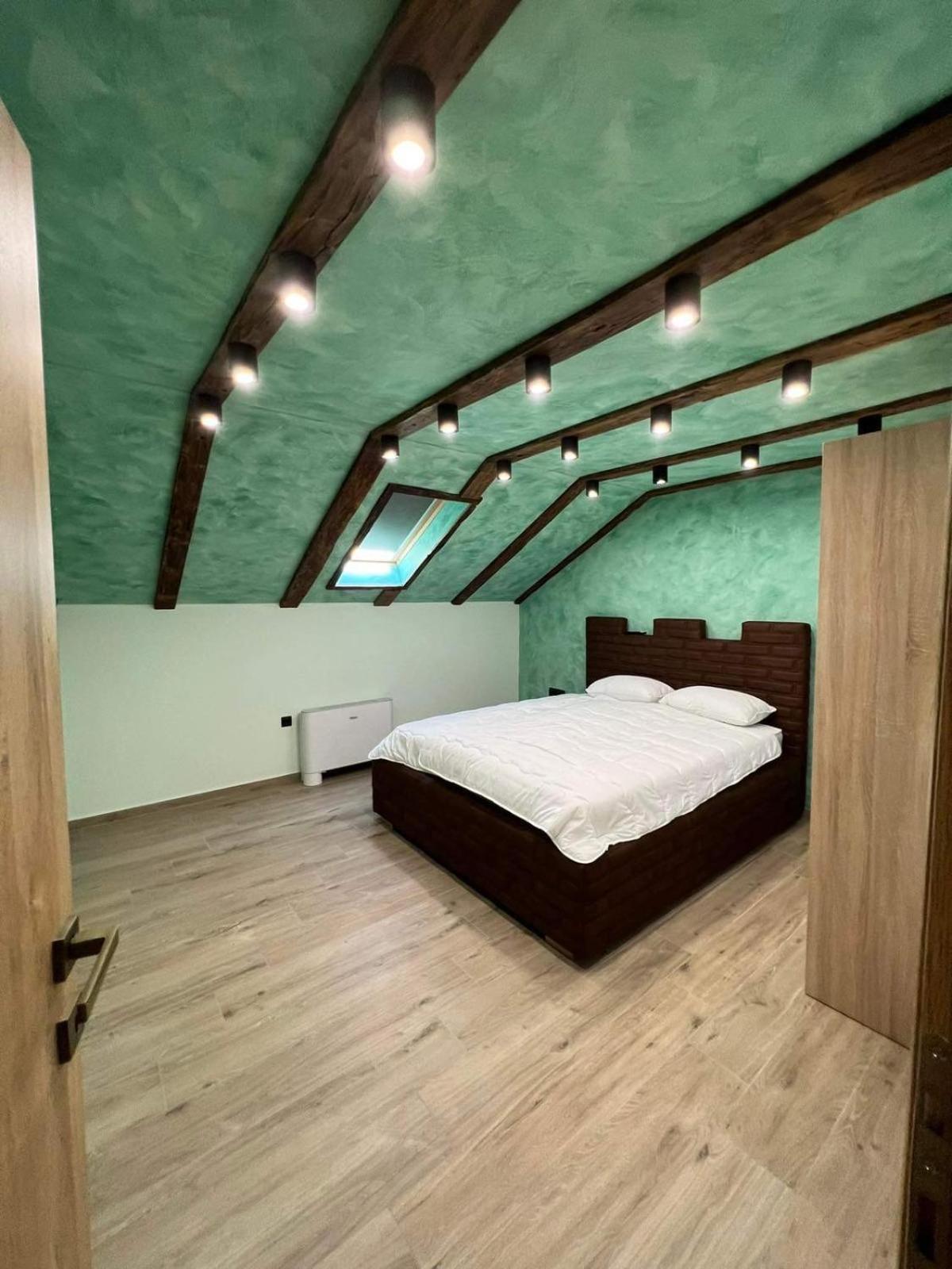 Motel Pizzeria Actros Nova Topola Buitenkant foto